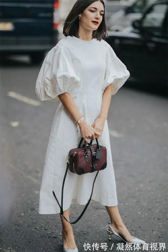乐福鞋|女人再懒,穿裙子也别配小白鞋了!瞧下面潮人这样穿,时髦有品味