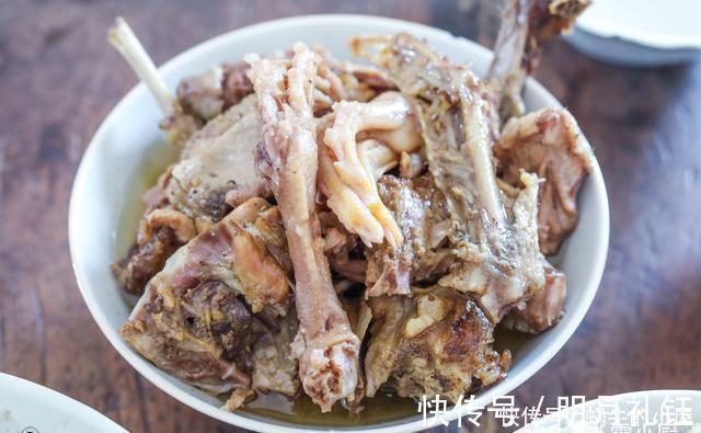 这道菜|侄女过生日,妈妈早上4点就起床,做了两大桌农家菜,吃嗨了