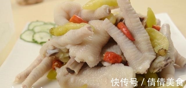 泡椒凤爪最好吃的做法，简单美味又馋人，看看你喜欢吃不？