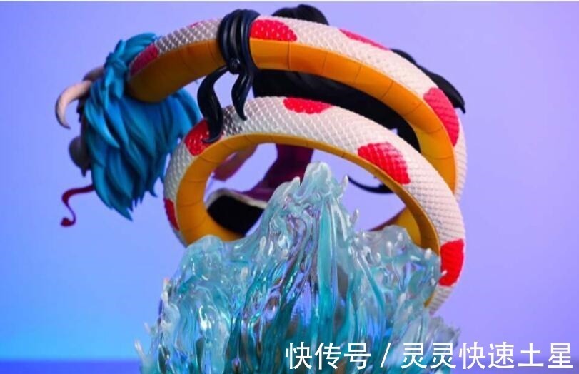 路飞|宅男晒万元《海贼王》手办,女帝表情亮了,路飞像地主家傻儿子