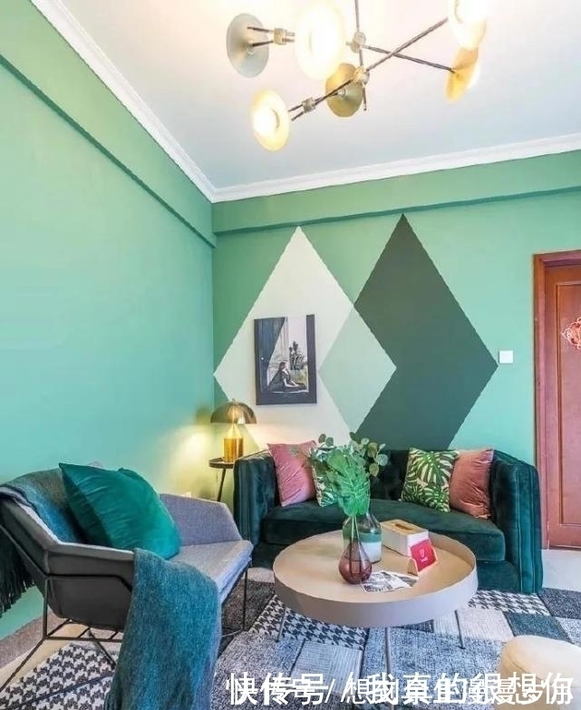 层高|一进门就迷住了！玄关鞋柜“一面墙”，最满意厨房，漂亮实用!