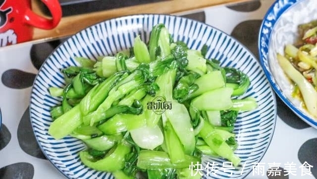 晒晒我家的午餐，做了4道家常菜，才用了34块钱，一家人都吃嗨了