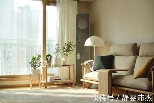 原木色|他家极简又温馨,怎么做到的?堪比电影场景,引无数人羡慕
