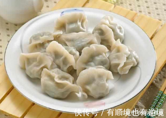 很多人把它当垃圾,我却拿它来做饺子,出锅后老公连吃40个不过瘾