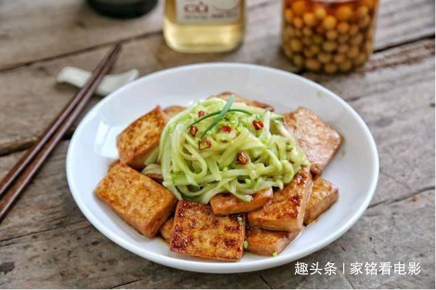 香茄盒|鱼香茄盒,黄瓜豆腐,豆角肥肠,香辣鸡脆骨的做法