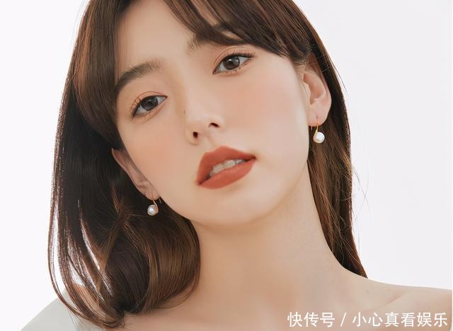 不对劲|用心打扮却总感觉不对劲？提高“耐看度”的窍门，在于这些细节上