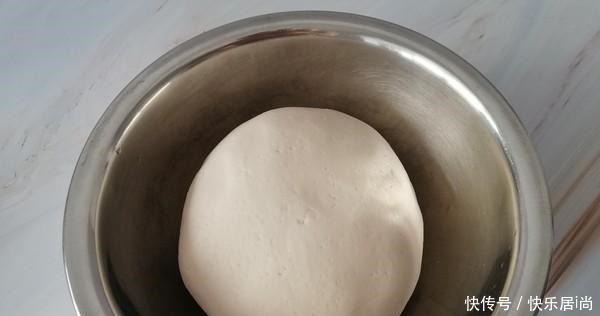  童年经典的零食，味道在记忆中，教你在家里轻松做，香甜酥脆