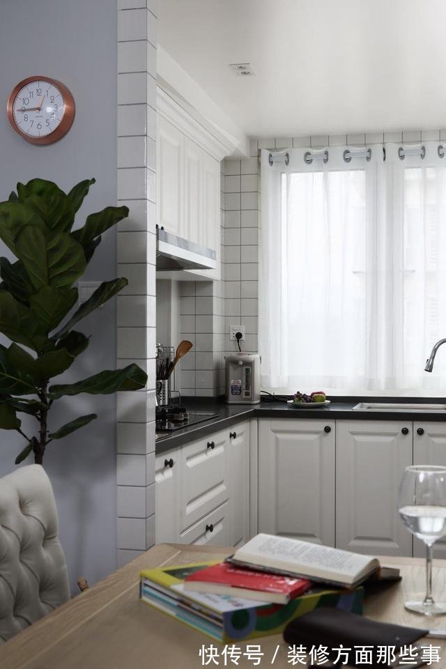 补光灯|75平米的现代风实景装修案例,一屋两人三餐四季