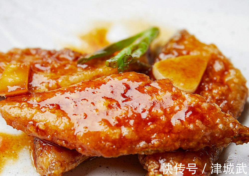 饺子皮|冬季5种鱼最肥美，肉质肥厚营养高，常吃健脑记性好，孩子要多吃