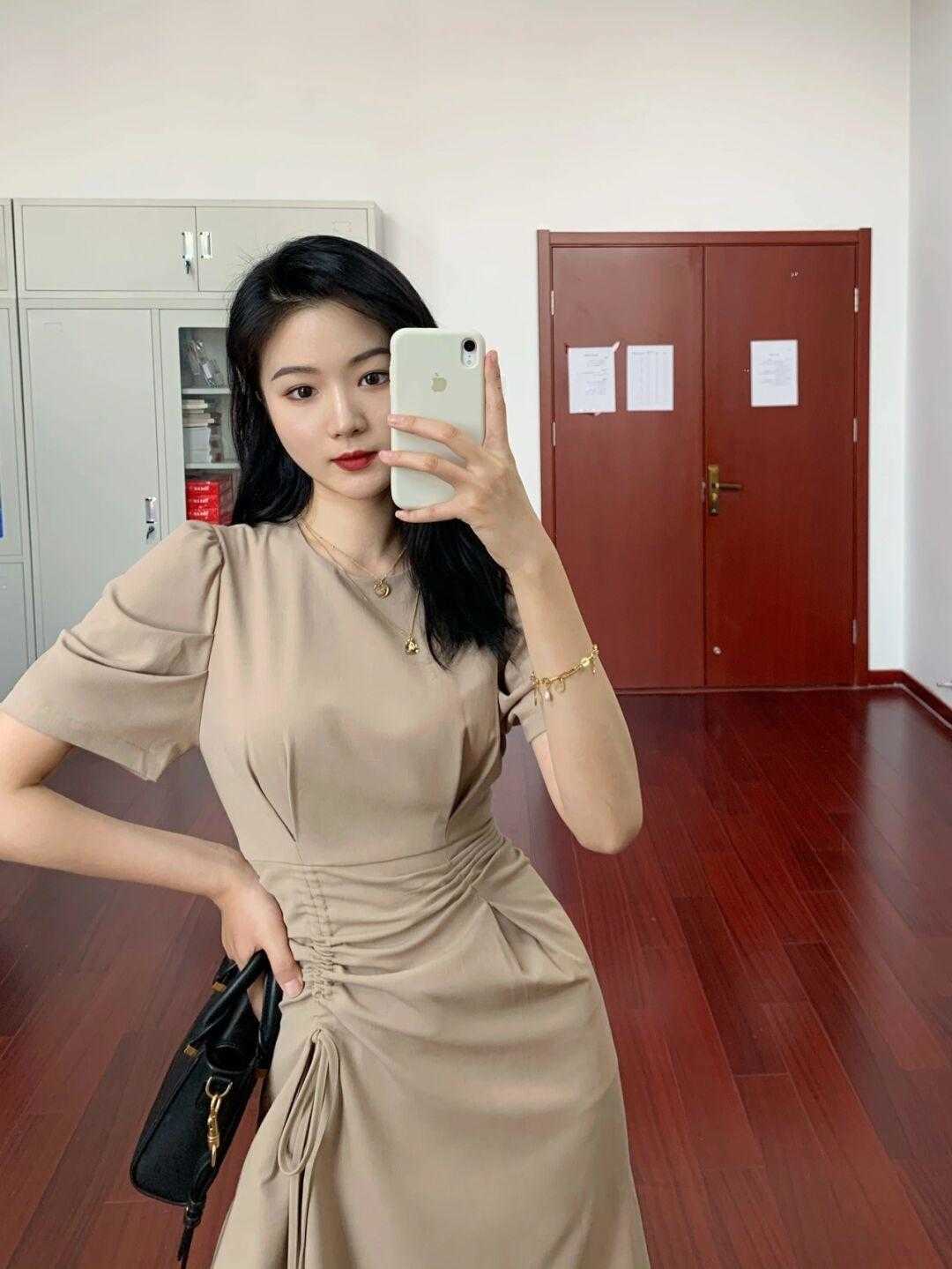 优雅|成熟女人的气质,穿搭温柔又优雅,简约又不简单