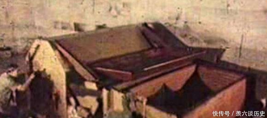 人山人海|中国最后1位享受国葬的皇帝,百姓围观人山人海,抬棺人就有128人