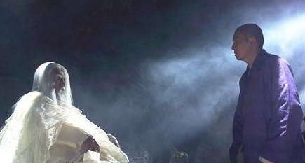 师父!难怪黄药师武功高强,他的师父大有来头,华山五绝无一人是他对手