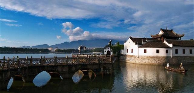 王石天上九头鸟地上湖北佬,十个湖北佬不