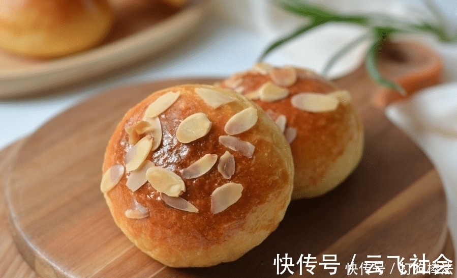 自己在家制作奶香面包,根本不用出去买早饭,钱又省了