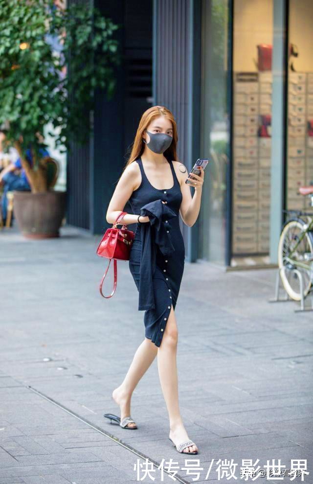 肩膀|吊带裙会选的美女，穿出了小女人和温柔美