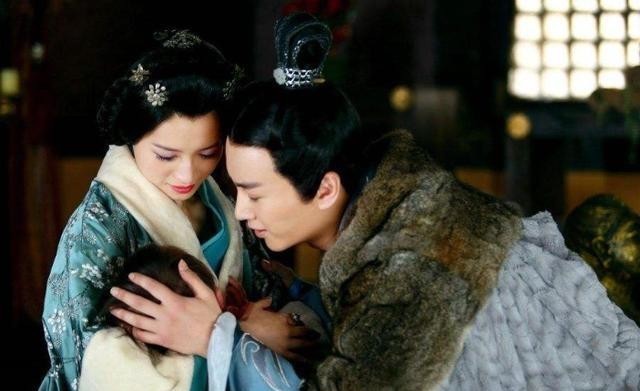 赐死|此女出身卑微，后被宠冠六宫，怀孕14月生下皇子，皇帝：赐死吧