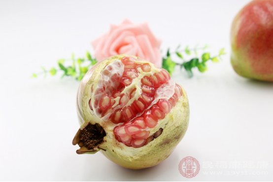 石榴的功效与作用禁忌是什么