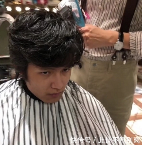 发型|小伙失恋去理发,换个发型后,网友:前女友要后悔了