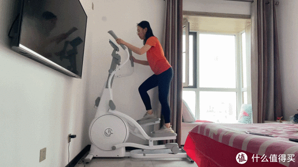 运动模式|在家里也能太空漫步—野小兽E30S椭圆机使用分享