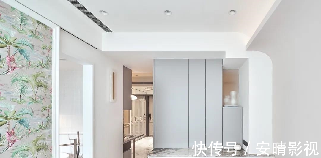 衣帽柜|30㎡小户型也能装得这么奢华精致,太让人惊艳了,妥妥的豪宅范儿