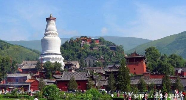 五台山|中国的十大名山, 在你有生之年一定要去看, 否则后悔一辈子!