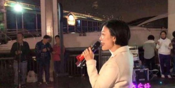 星光大道冠军现状，有人街头卖唱有人销声匿迹，冠军没含金量了？