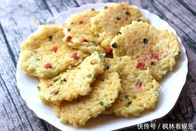 早餐这样做好吃到舔盘,方法特简单外酥里嫩真好吃,孩子再不挑食