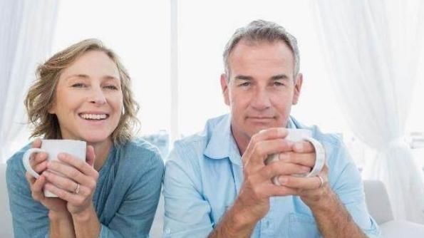 50岁后，想要健康长寿，做到3坚持，你将比同龄人更健康长寿