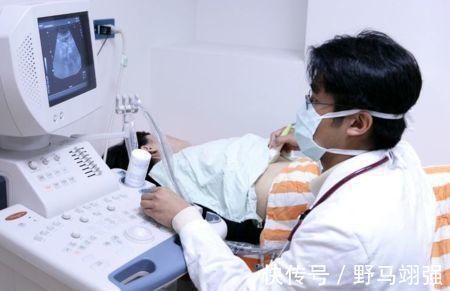 课本|做B超时,肚子上涂的“透明液体”是啥?别惊讶,初中课本上已教过