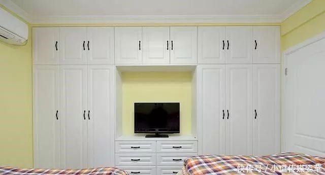 墙面|朋友的新房装修太漂亮了,一屋7个地方装上柜子,漂亮又实用!