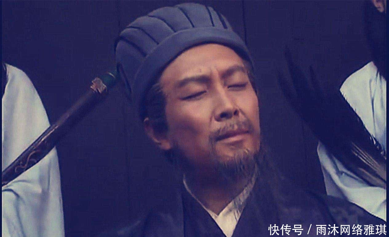 曹丕|曹操不招降诸葛亮而曹丕却向诸葛亮抛出橄榄枝,曹丕此举是何用意