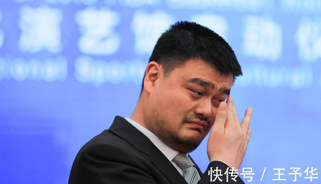 篮协|中国篮坛爆出重磅丑闻,嫌疑人已落网,姚明太失望!