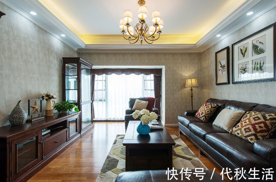 落地窗|婆婆不顾反对坚持买全屋实木家具,没想到我错了,这效果太漂亮了