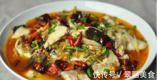 排骨|美食推荐炸蒸排骨，青椒红椒炒牛肉，清炒山药丝，酸菜鱼的做法