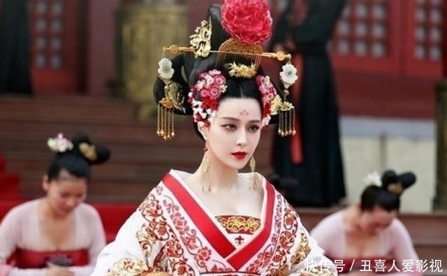 武则天|武则天的母亲太传奇,都89岁高龄了,还和自己的亲外孙传绯闻?