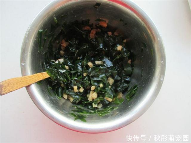 它补钙是牛奶的10倍,补锌是牛肉的3倍,钙锌同补,早吃早受益