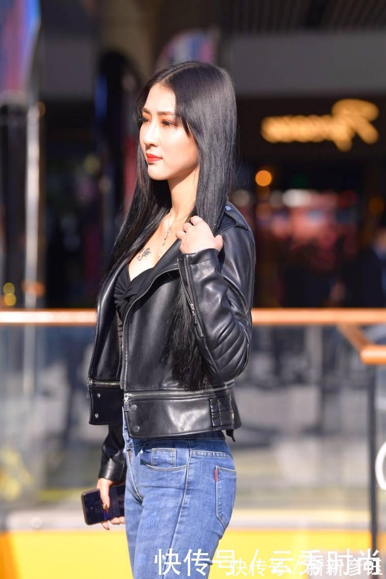 外观 这样的时尚小姐姐，内搭一件V领上衣，让自己成为最美的景色