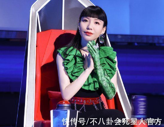 《好声音》悄然变味,8位导师成焦点,学员的风头都被抢了