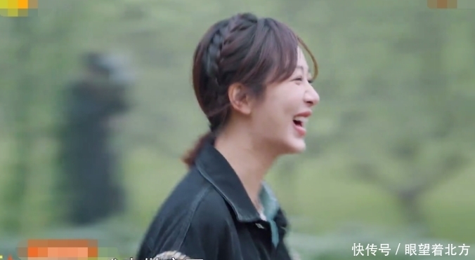 彭彭|杨紫表示爱看《向往》,却喊错小H名字,跟黄磊彭彭聊天却露馅了