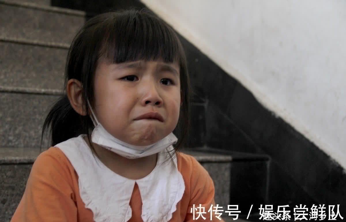 帕金森|女孩长相甜美,因发育迟缓不会说话,妈妈为其日夜操劳患上帕金森