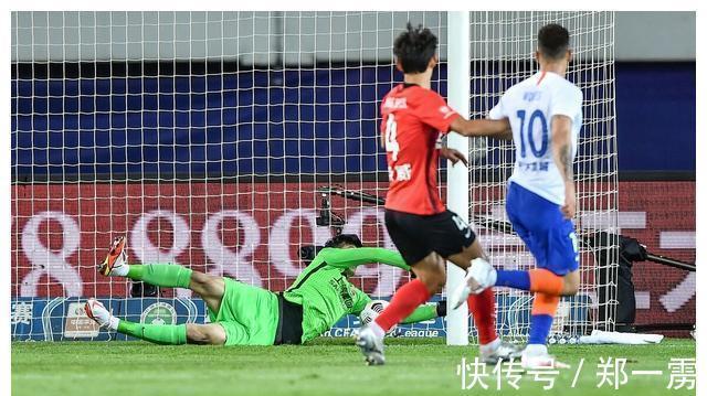 颜骏凌|郝伟真的有一套！大胆变阵+重拾传统，3招击败2932万欧的上