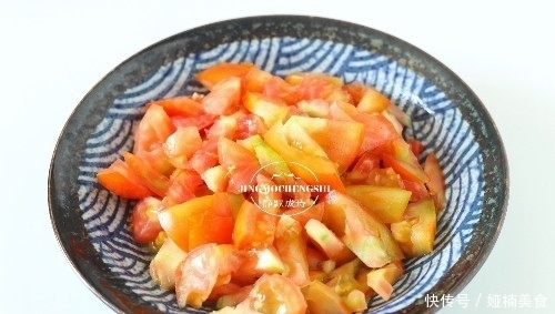 西红柿|我烧茄子从来不油炸,只需多一步,茄子吸油少,炒熟也不变黑