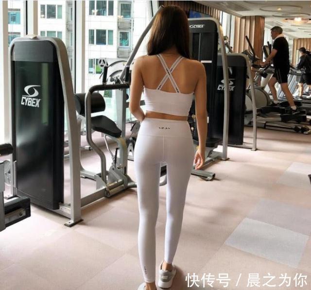 丑女人|韩国女子酷爱健身，三年时间打造玲珑曲线，堪称“背影杀手”