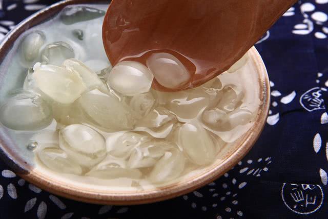 百合|卵巢早衰的“天敌”找到了，女人常吃，滋养卵巢，年轻又美丽