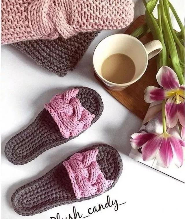 拖鞋&家里有织女，拖鞋不用买，布条钩一双好看又好穿！手工编织附教程