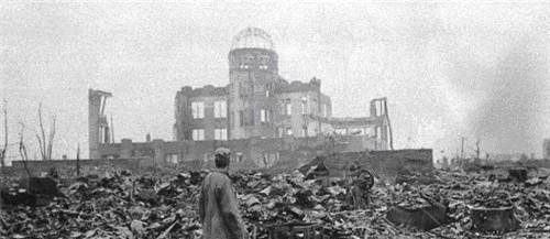 本天皇|为何美国投原子弹时要避开东京?美方解释:只因此人住在这里