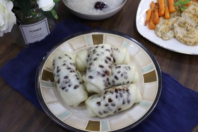 早餐不会蒸包子，就做这个红豆卷，好看好吃，一次就能成功