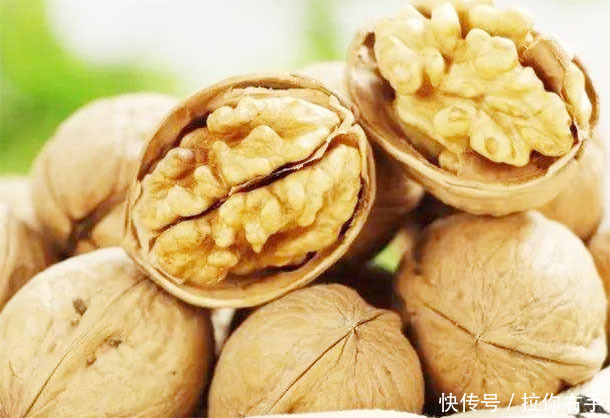核桃养生助长寿有5大养生功效，但和“它”搭配可以“致命”