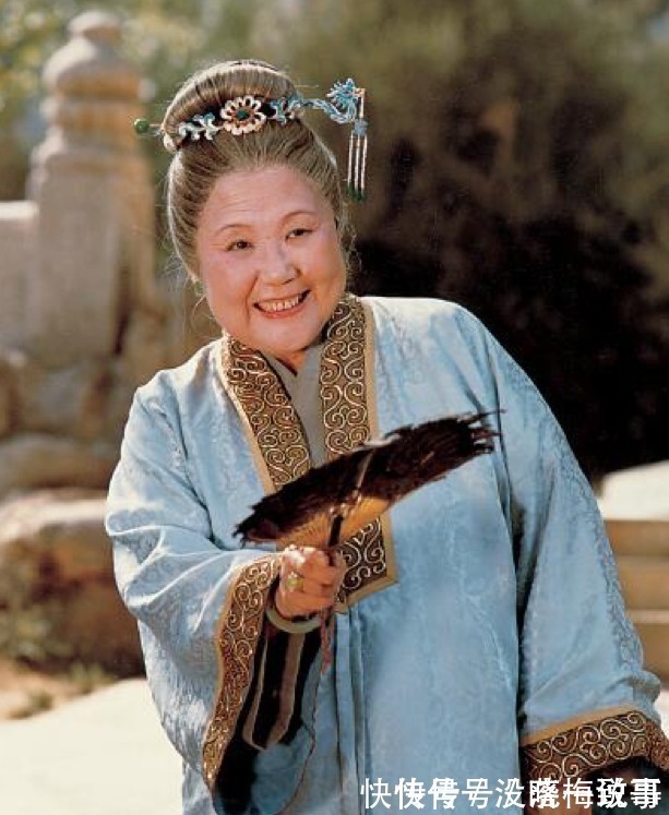 贾母$贺峻霖一句“勇敢牛牛不怕困难”,竟被贺妈内涵记得吃药