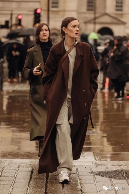 【路人甲街拍】1-21/冬季阔腿裤穿搭，藏肉保暖还时髦～